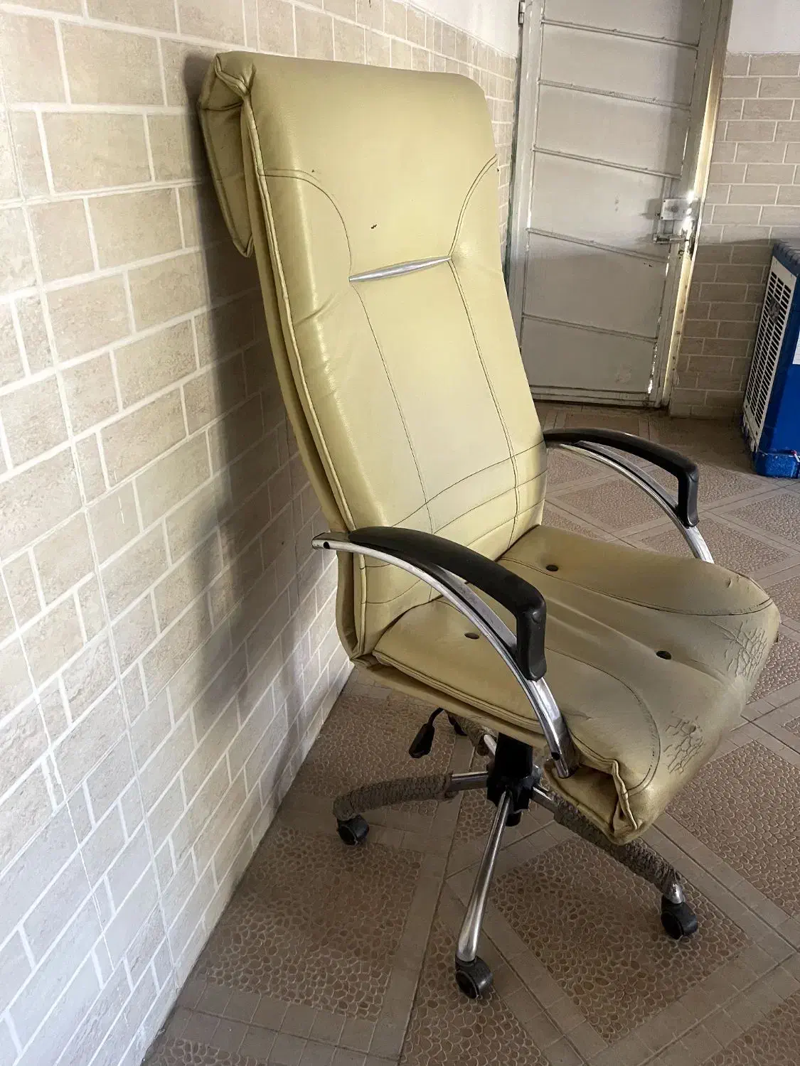 صندلی مدیریت|صندلی و نیمکت|اسدآباد, |دیوار