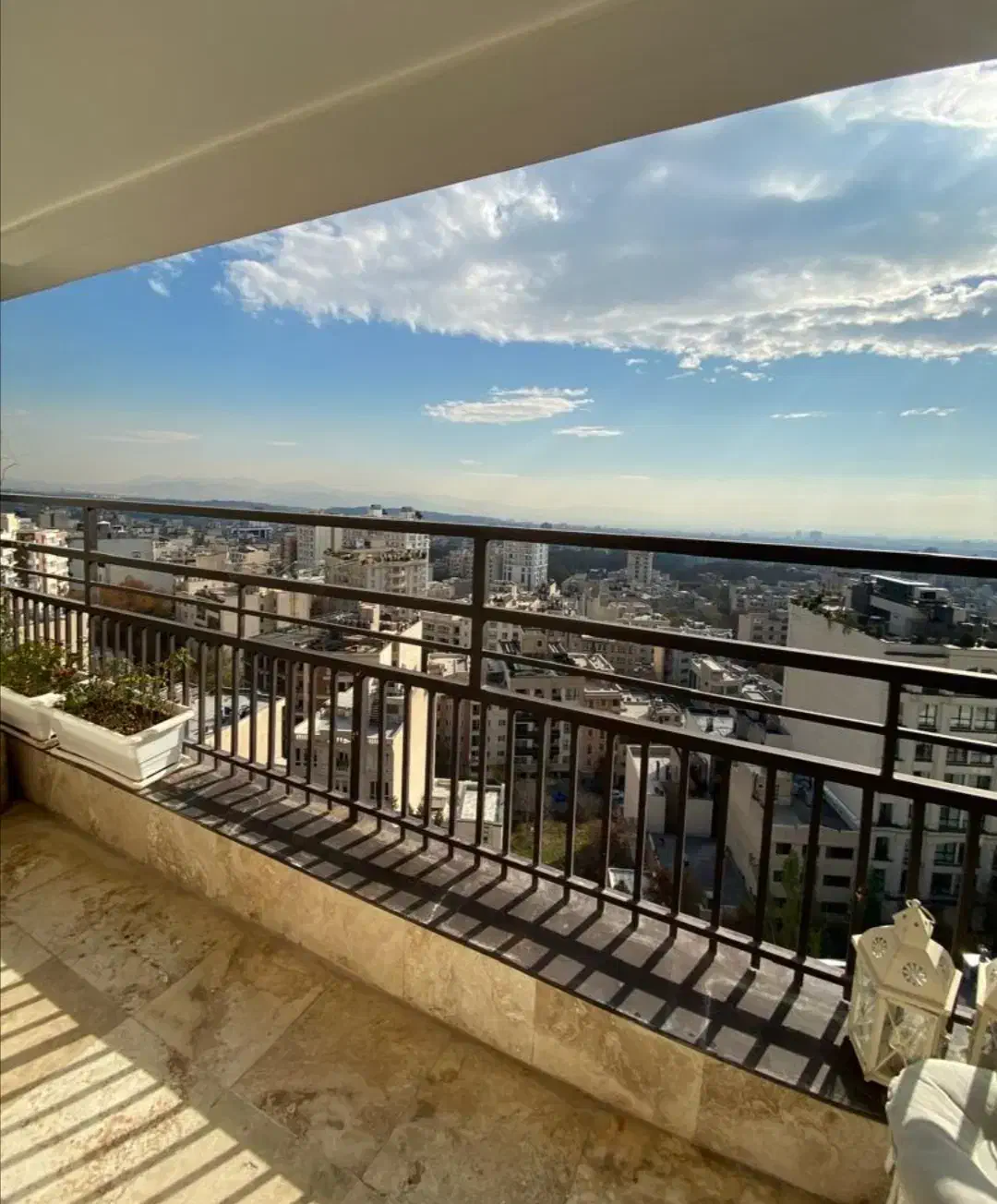 طبقه آخر پیش فروش واحد|پیشفروش املاک|سنندج, |دیوار