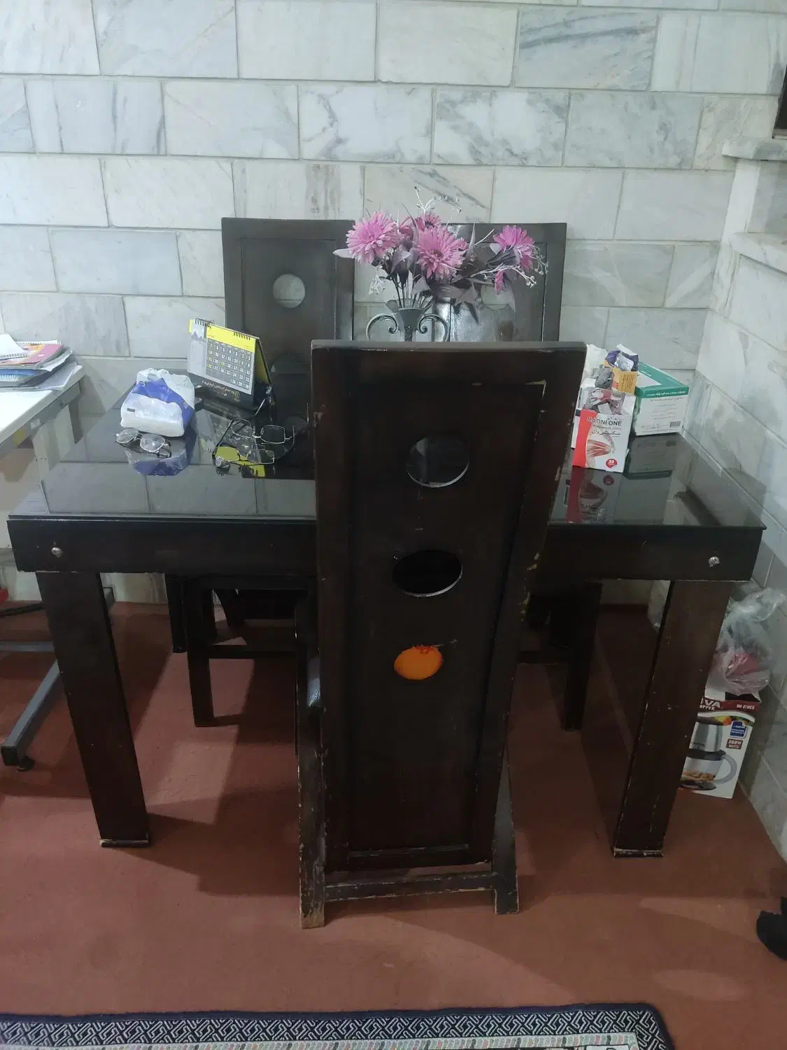 میز ناهار خوری با چهار صندلی|میز و صندلی غذاخوری|گلپایگان, |دیوار