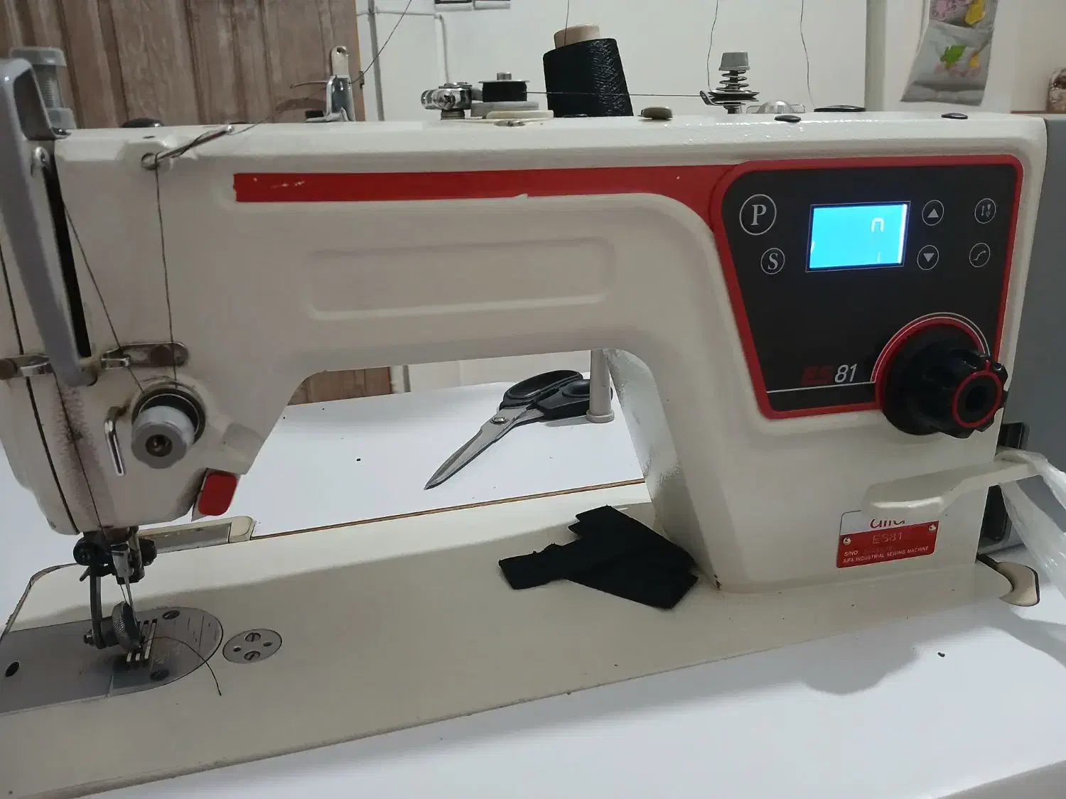 چرخ خیاطی صنعتی|چرخ خیاطی و ریسندگی|قم, شهر قائم|دیوار