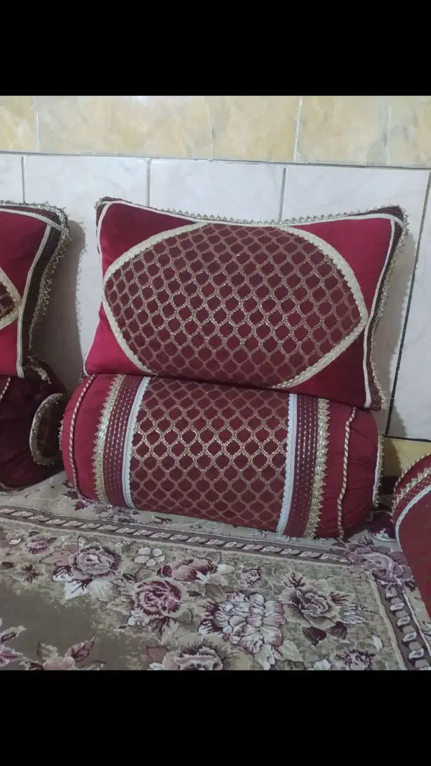 رو بالشتی|پشتی|یاسوج, |دیوار