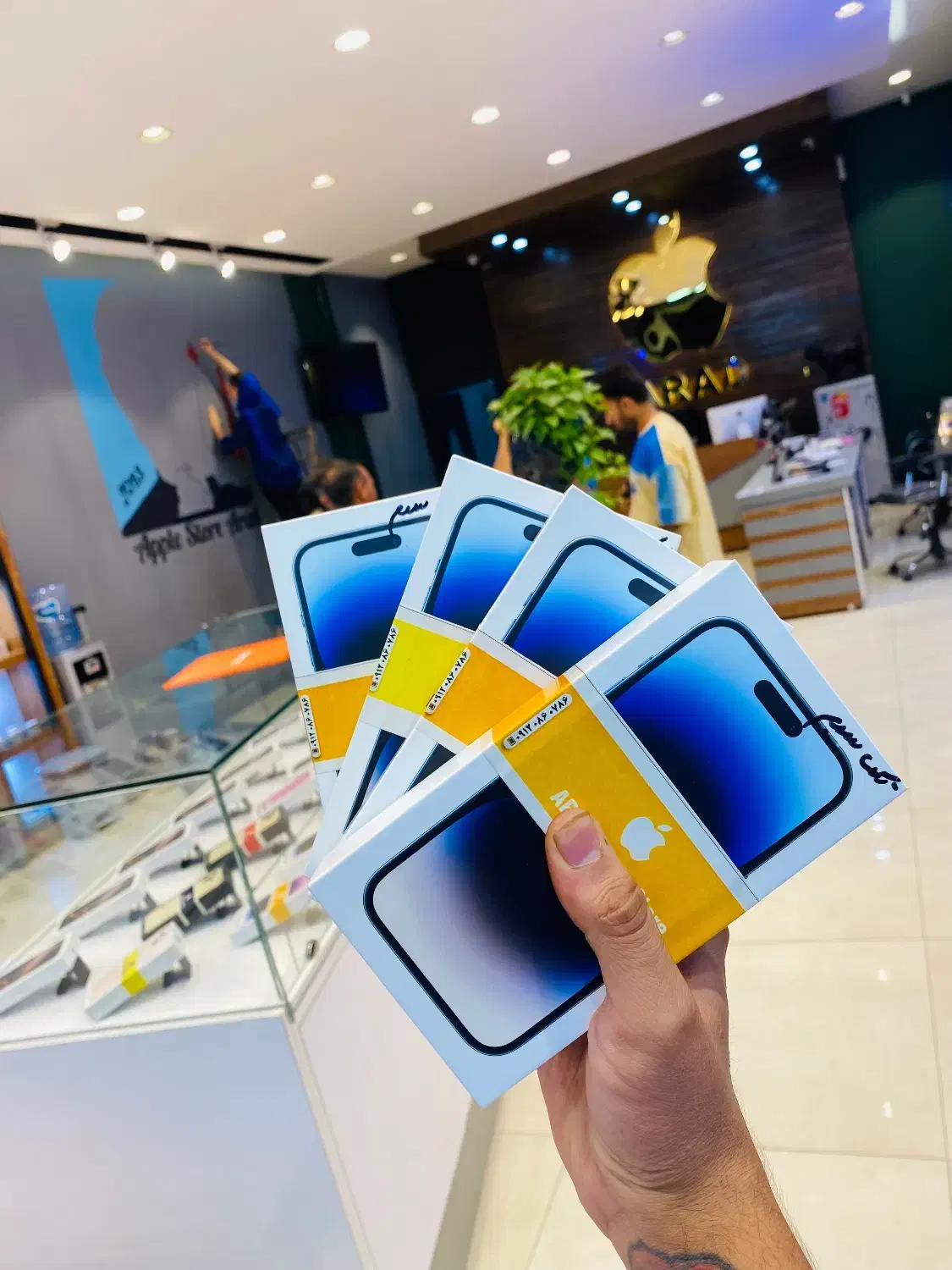 Iphone 14 pro 256 g اکبند سیلور|موبایل|یزد, |دیوار