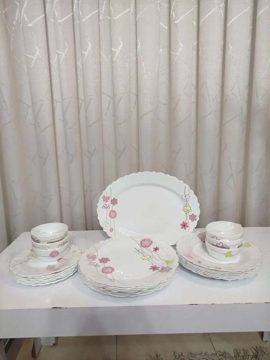 فروش ظروف چینی و اوپال|ظروف سرو و پذیرایی|گلبهار, شهر جدید گلبهار|دیوار