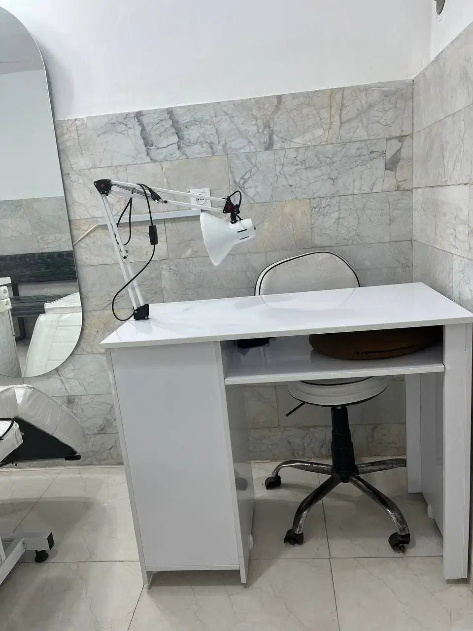 فروش میزکار|میز تحریر و کامپیوتر|صومعهسرا, |دیوار