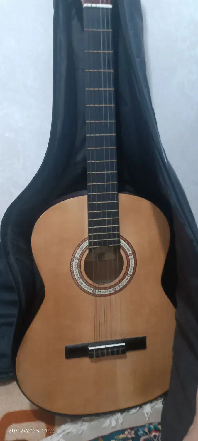 گیتار|گیتار، بیس، امپلیفایر|مشهد, شهید قربانی|دیوار