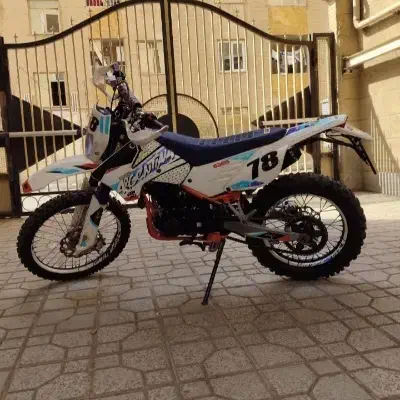 فلات250|موتورسیکلت|همدان, |دیوار