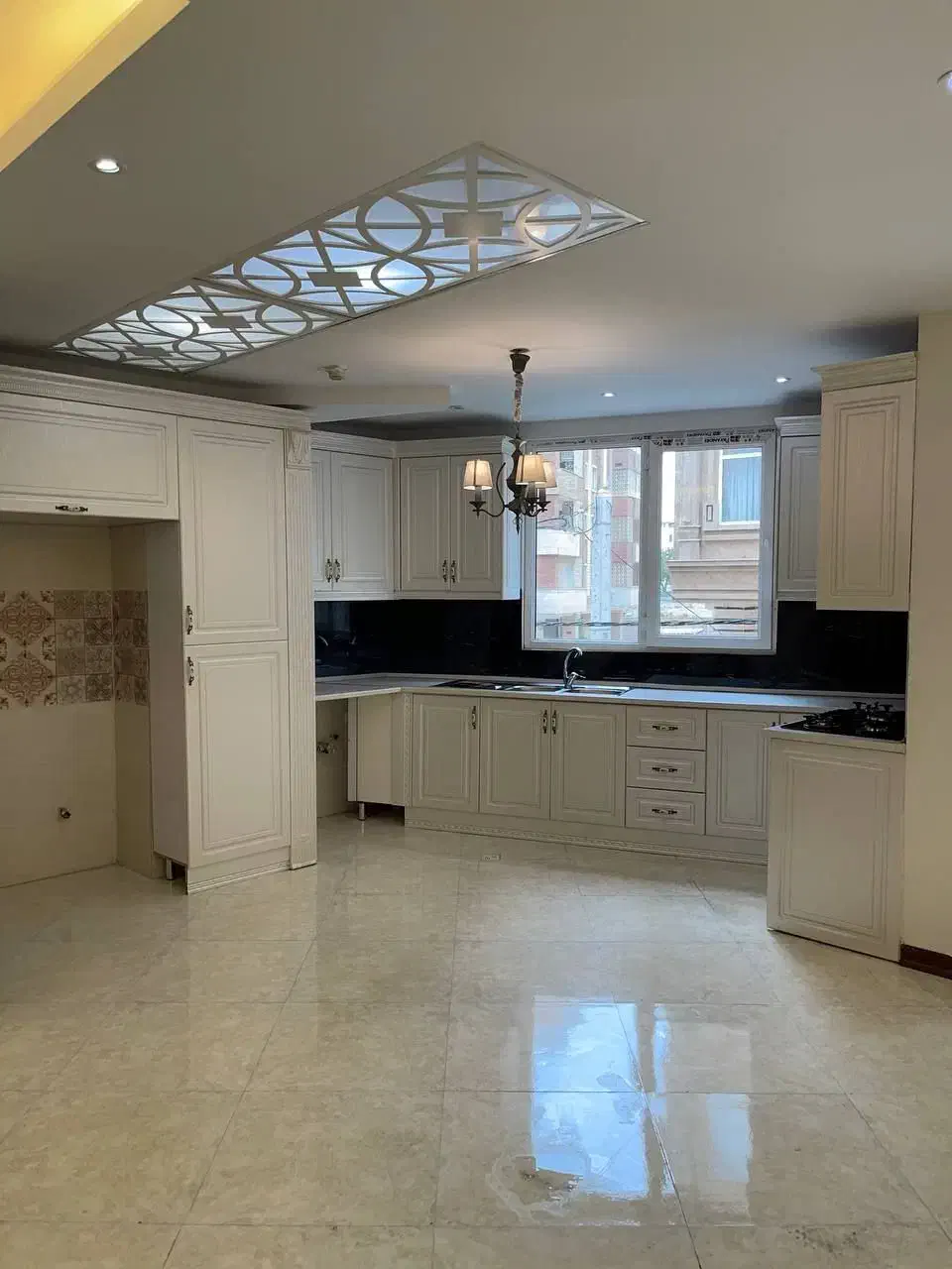 ۱۶۰ متر ۳ خواب سالن پرده خور فول ویو ابدی شهرک نفت