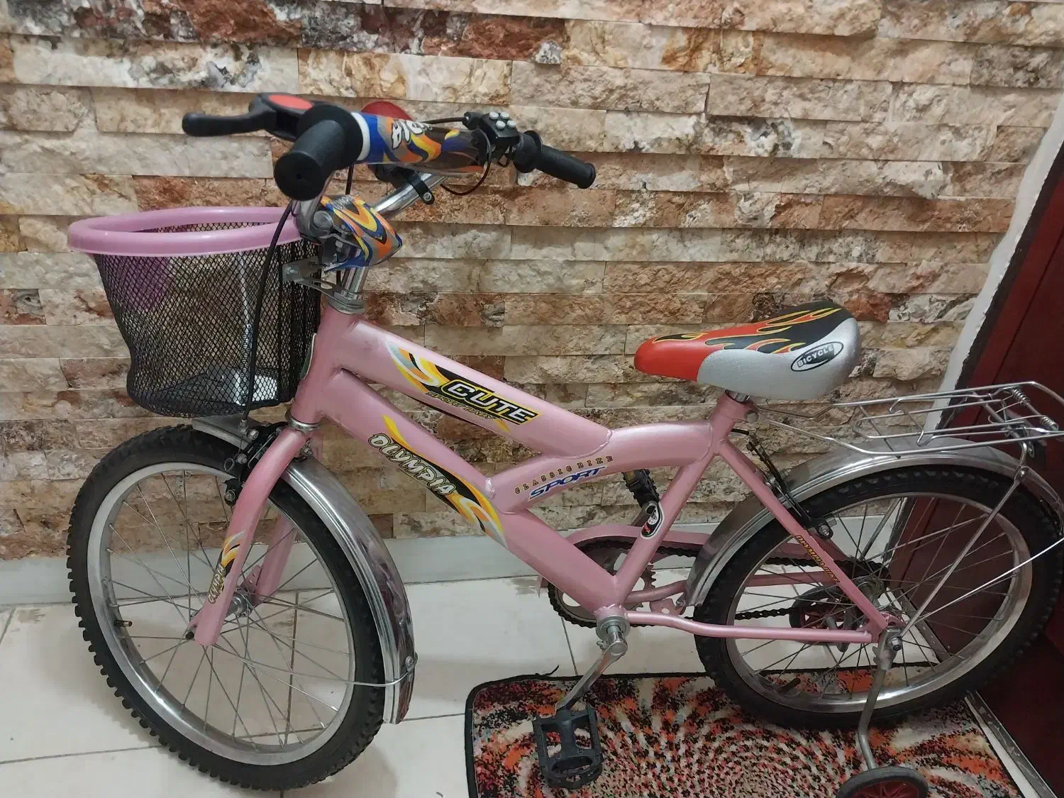 دوچرخه المپییا|دوچرخه، اسکیت، اسکوتر|پرند, فاز ۴|دیوار