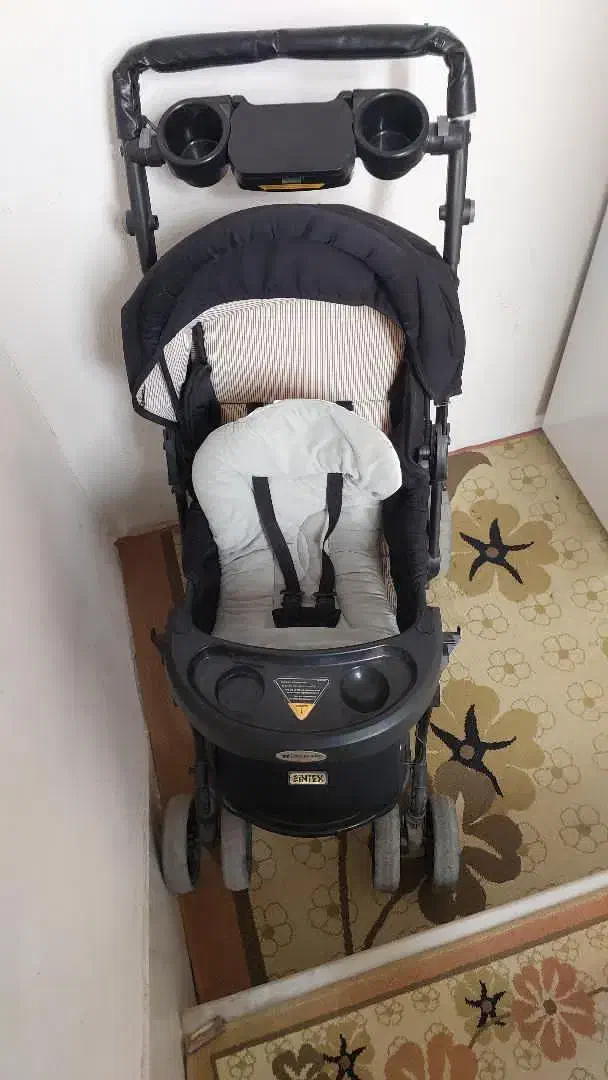 گالسکە بچە درحد نو|کالسکه و لوازم جانبی|جوانرود, |دیوار