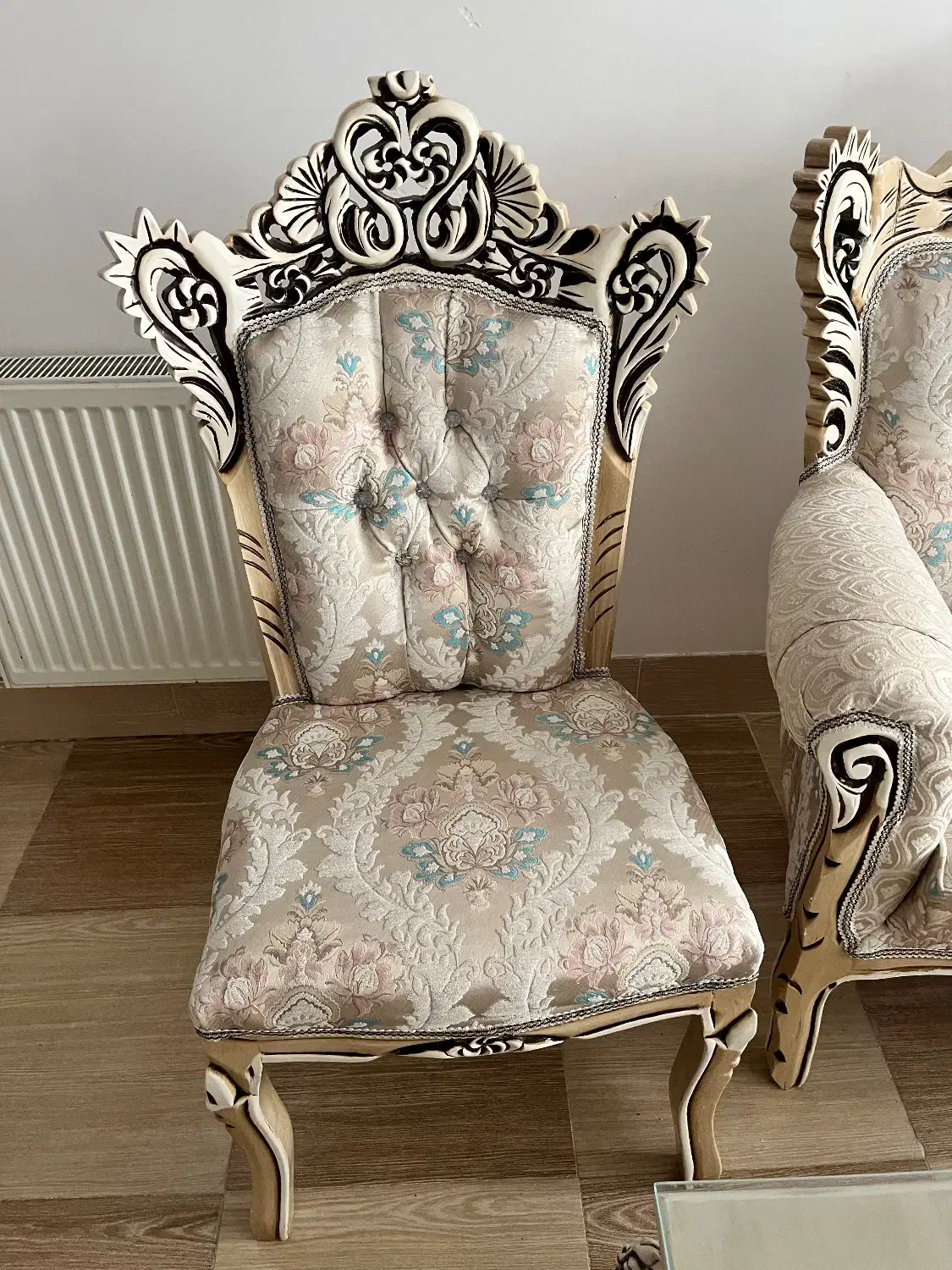 مبل سلطنتی و آینه شمعدان|مبلمان خانگی و میز عسلی|جهرم, |دیوار