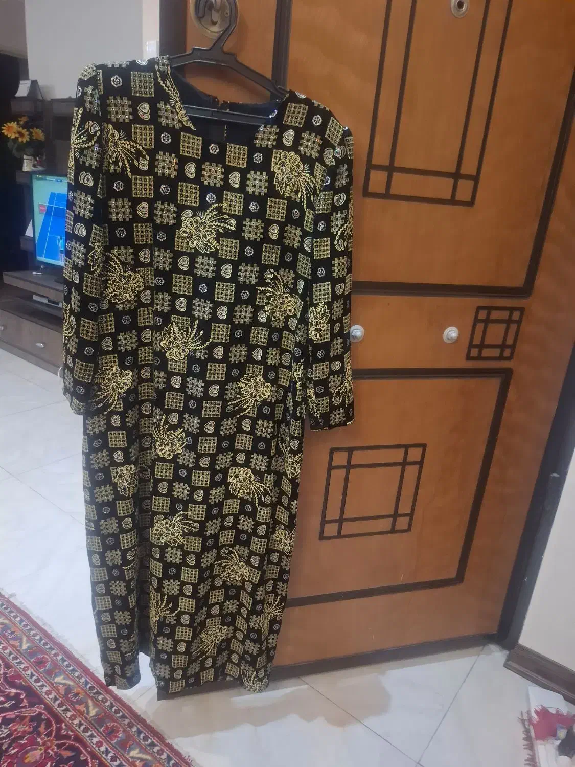 پیراهن مجلسی مخمل نو پارچه مخمل پر کار|لباس|تهران, صفا|دیوار