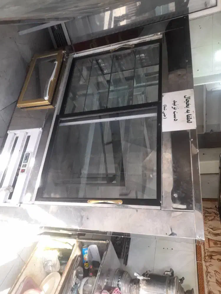 یخچال ویترینی و منقل زغالی گازی|کافیشاپ و رستوران|قزوین, |دیوار