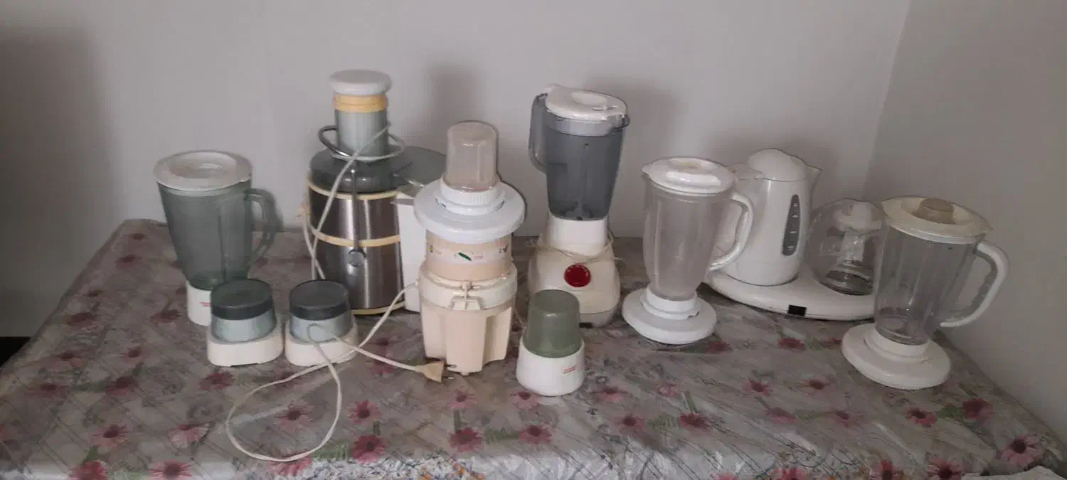 لوازم همه باهم پنج میلیون تومان|سایر لوازم برقی|خمینیشهر, |دیوار