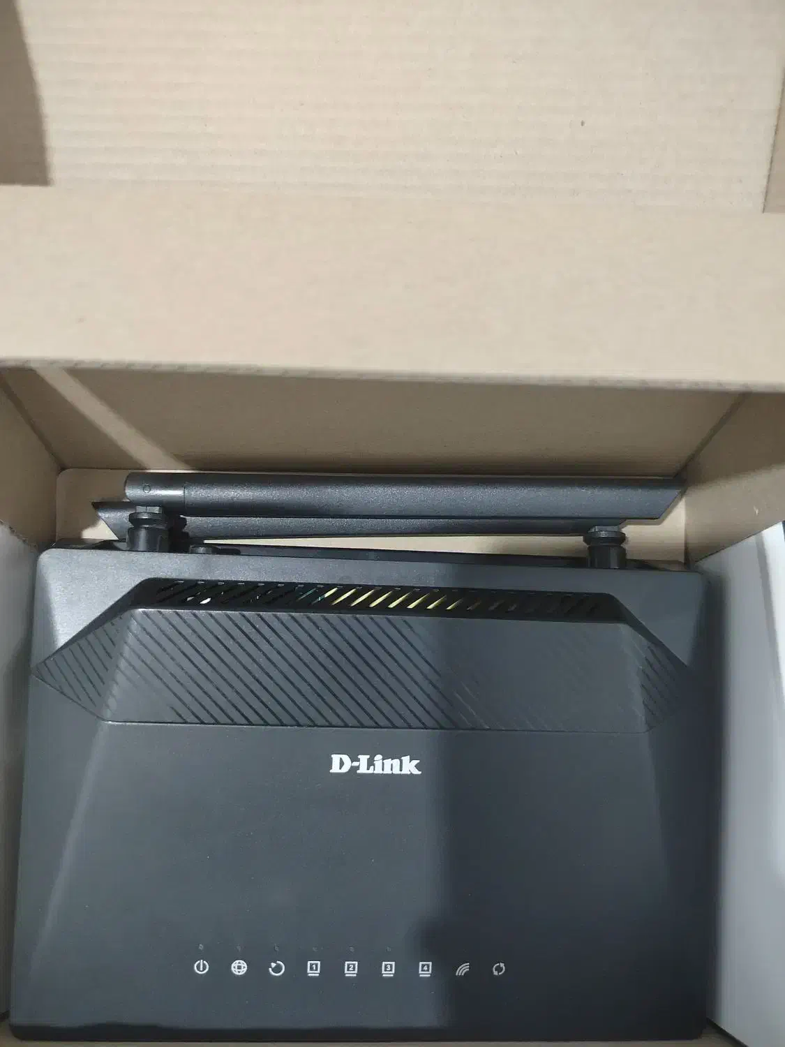 مودم D-Link خانگی|مودم و تجهیزات شبکه|رشت, پیرکلاچای|دیوار