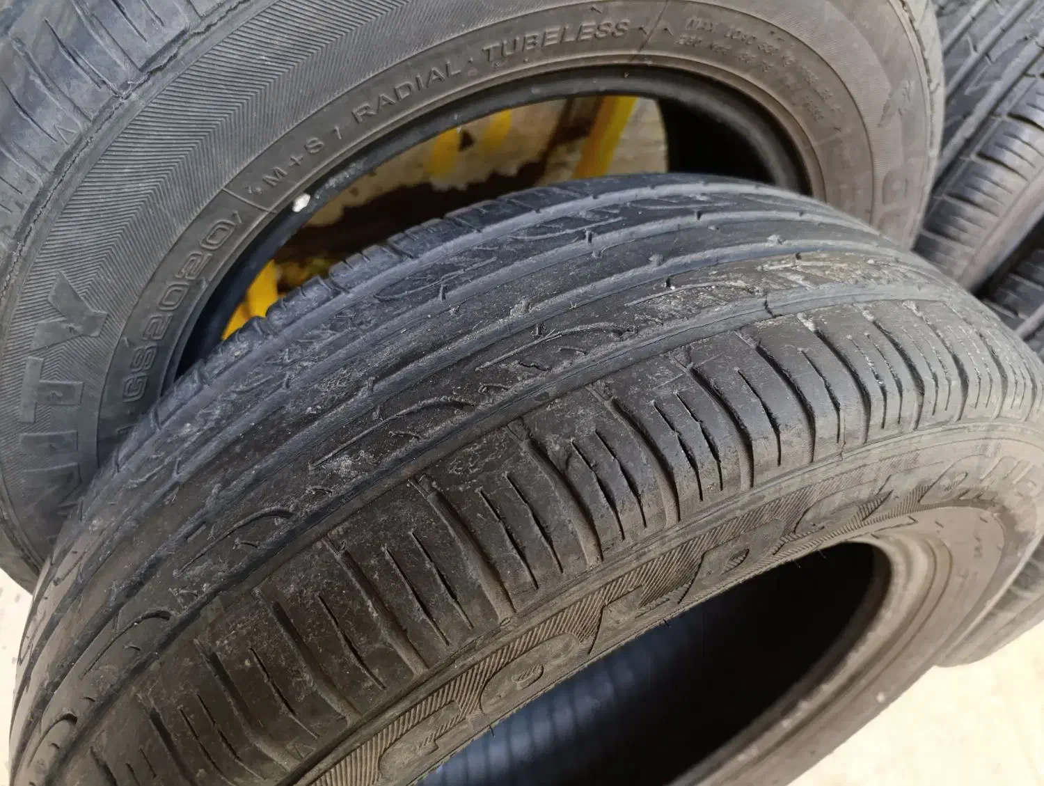 لاستیک پژو 206|قطعات یدکی و لوازم جانبی|درگزین, |دیوار