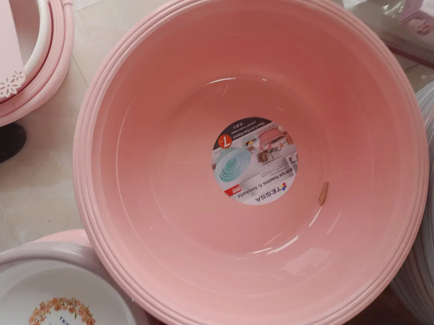 فروش آبکش و لگن زیر قیمت|ظروف نگهدارنده، پلاستیکی، یک‌بارمصرف|میانه, |دیوار