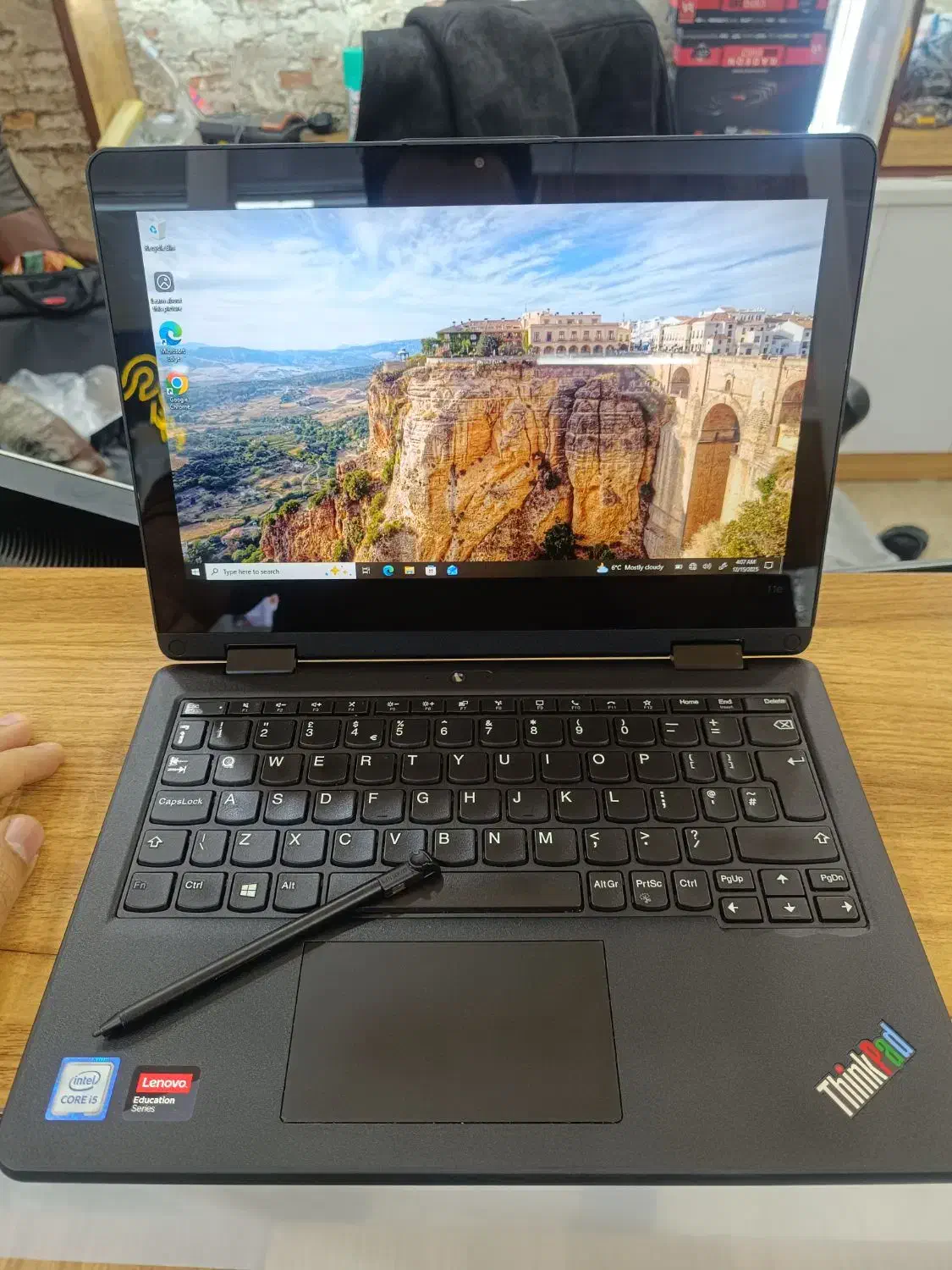 لپ تاپ لنوو yoga لمسی دارای قلم و ۳۶۰ درجه نسل ۸|رایانه همراه|اردبیل, |دیوار