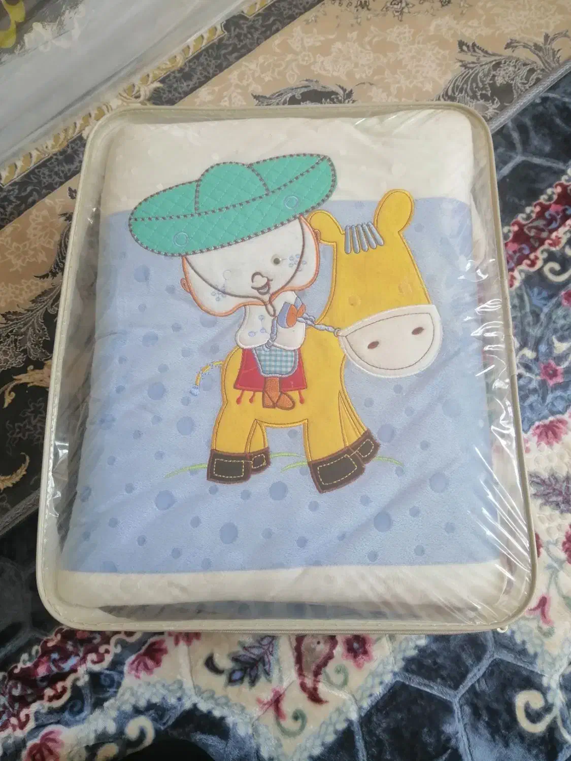 سرویس خواب نوزاد|اسباب و اثاث بچه|شیراز, سعدیه شمالی|دیوار