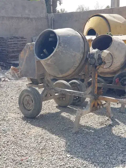 اجاره بالابر،سنگ فرز،بتنر،چکش تخریب زیر قیمت بازار|خدمات پیشه و مهارت|نقده, |دیوار