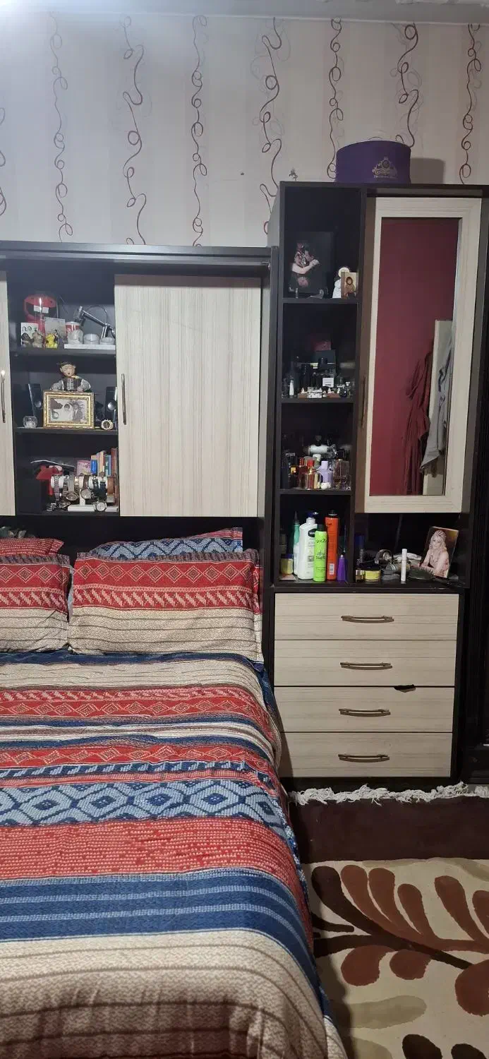 تختخواب تاشو|تخت و سرویس خواب|تهران, آشتیانی|دیوار