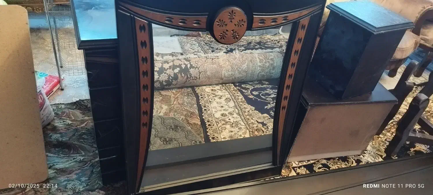 سرویس خواب .تخت.پاتختی.درآور و آینه|تخت و سرویس خواب|همدان, |دیوار