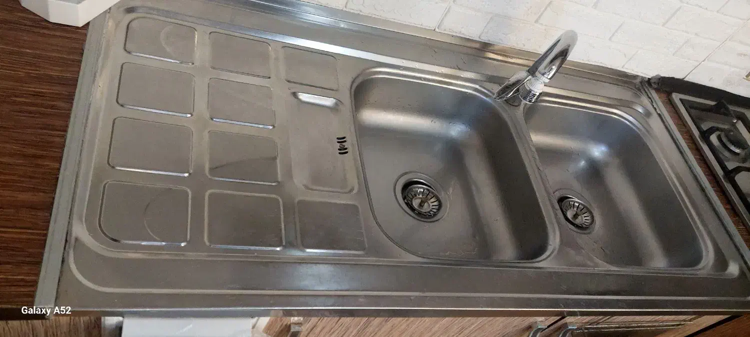 هود و سینگ سالم|هود|لنگرود, |دیوار