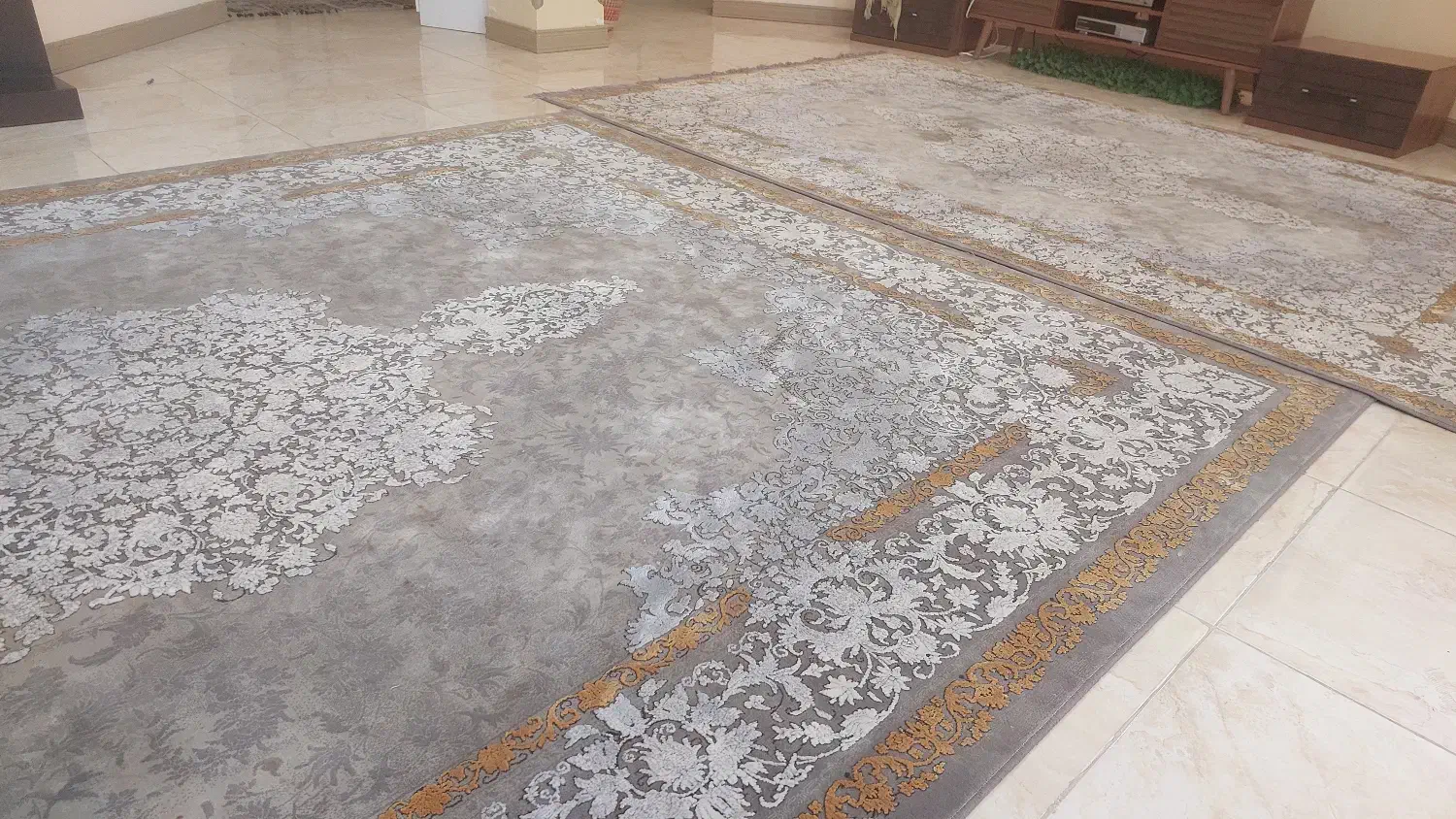 دو تخته فرش نو در حد کارنکرده|فرش|گرگان, |دیوار