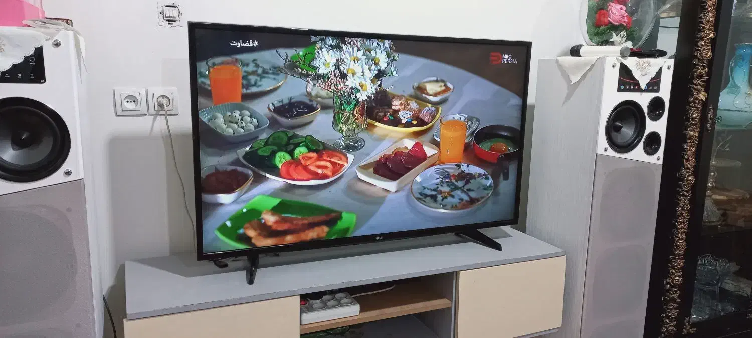 تلوزیون LG 49 اینج|تلویزیون و پروژکتور|خاوران, |دیوار