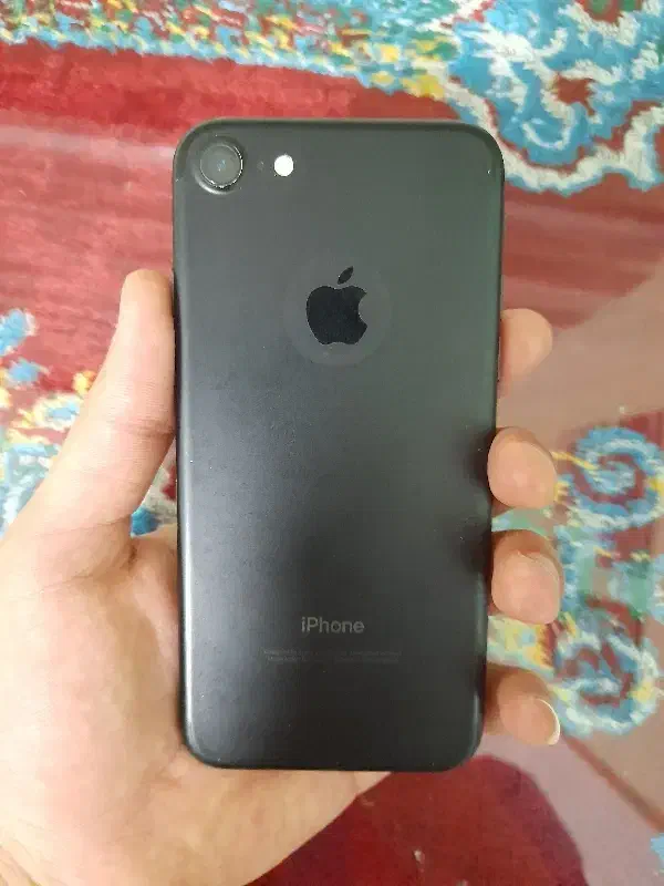 iPhone 7 .   128g|موبایل|بجنورد, |دیوار
