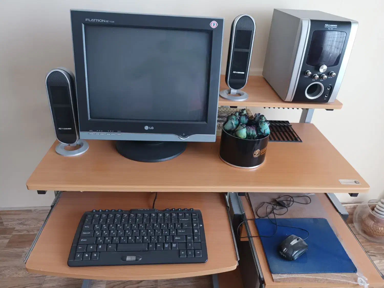 کامپیوتر  ال جی|رایانه رومیزی|بروجرد, |دیوار