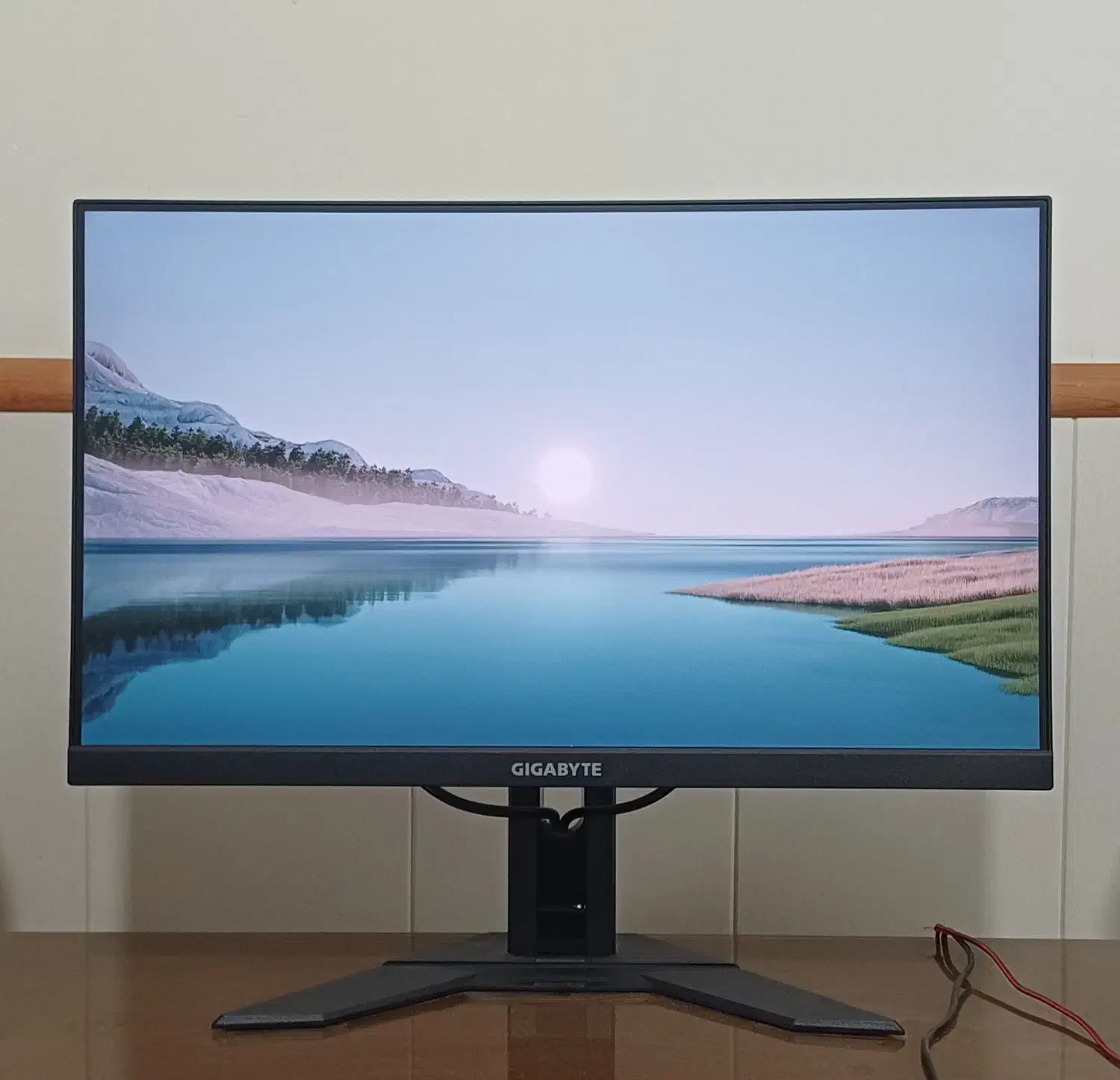 مانیتور ۲۴ اینچ گیگابایت G24F2|قطعات و لوازم جانبی رایانه|اصفهان, شاهد|دیوار