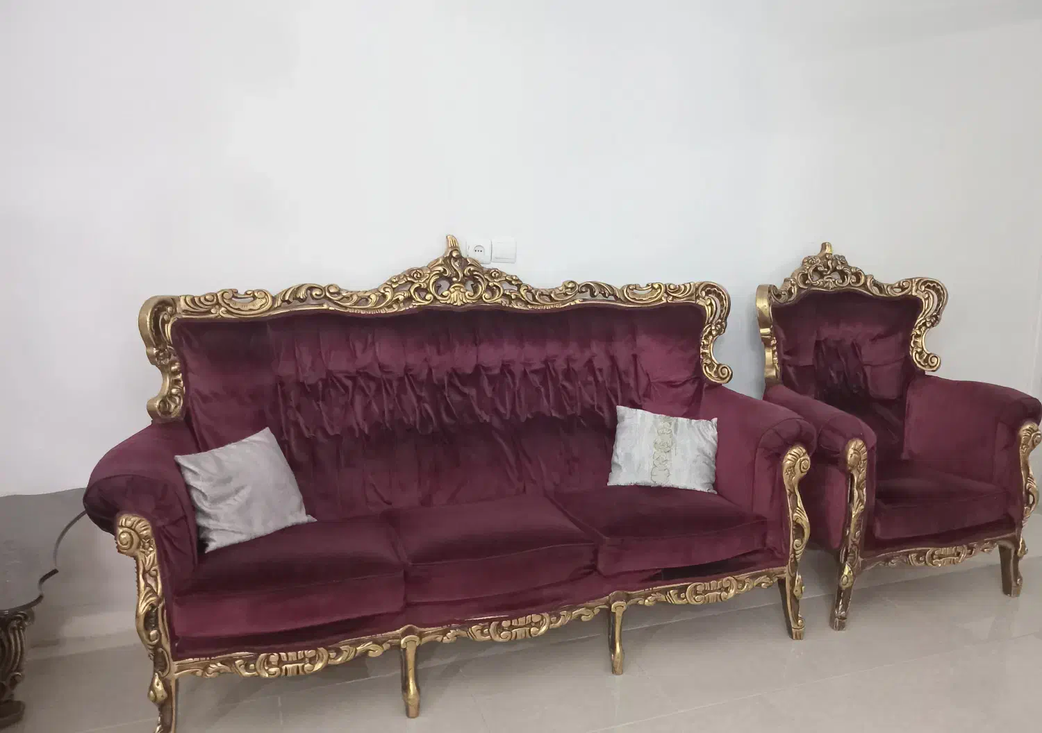 مبلمان سلطنتی و سرویس خواب ولوستر|مبلمان خانگی و میز عسلی|تهران, خاک سفید|دیوار