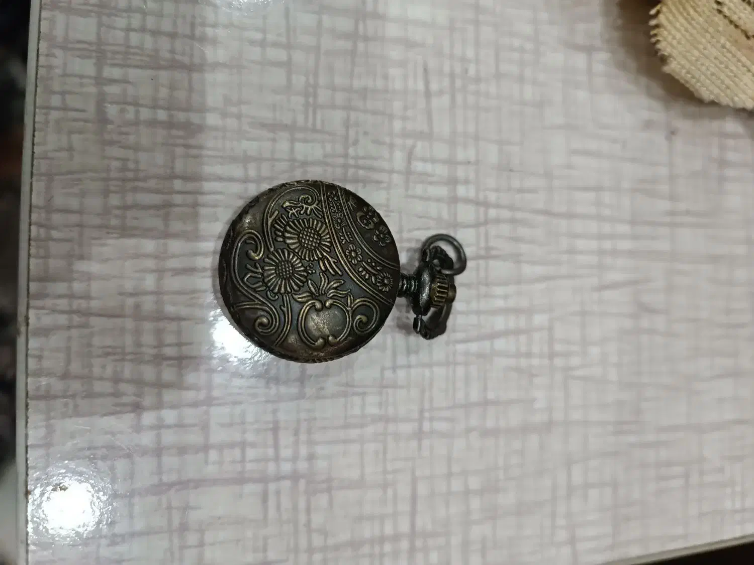 ساعت جیبی قدیمی|ساعت|لاهیجان, انقلاب|دیوار