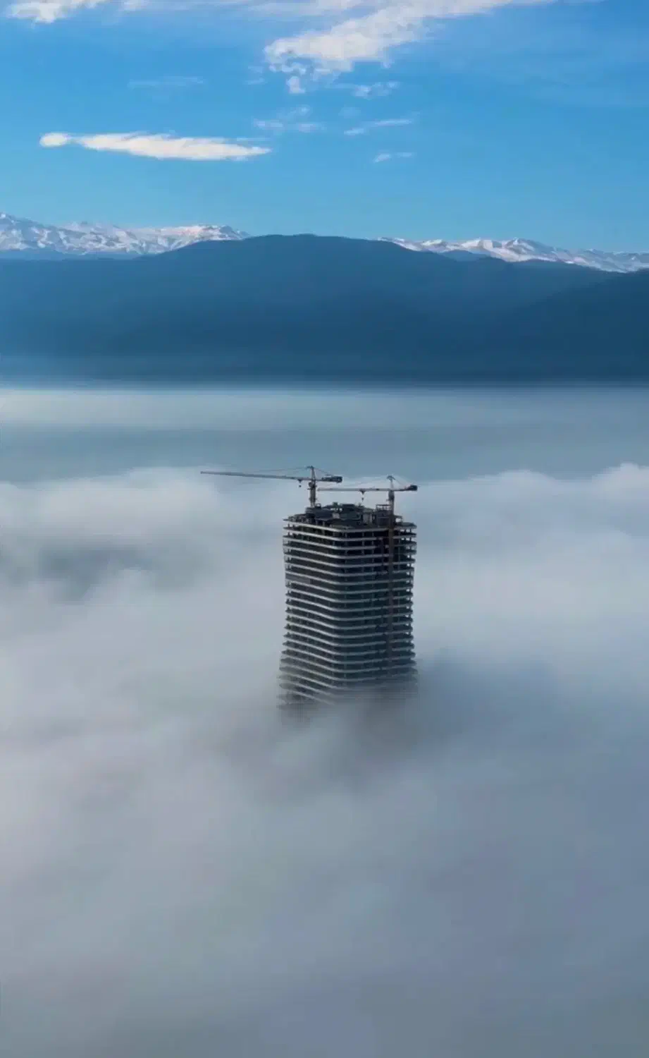 خدمات حرفهای تصویربرداری هوایی و ساخت تیزر و کلیپ|خدمات پذیرایی، مراسم|نوشهر, |دیوار