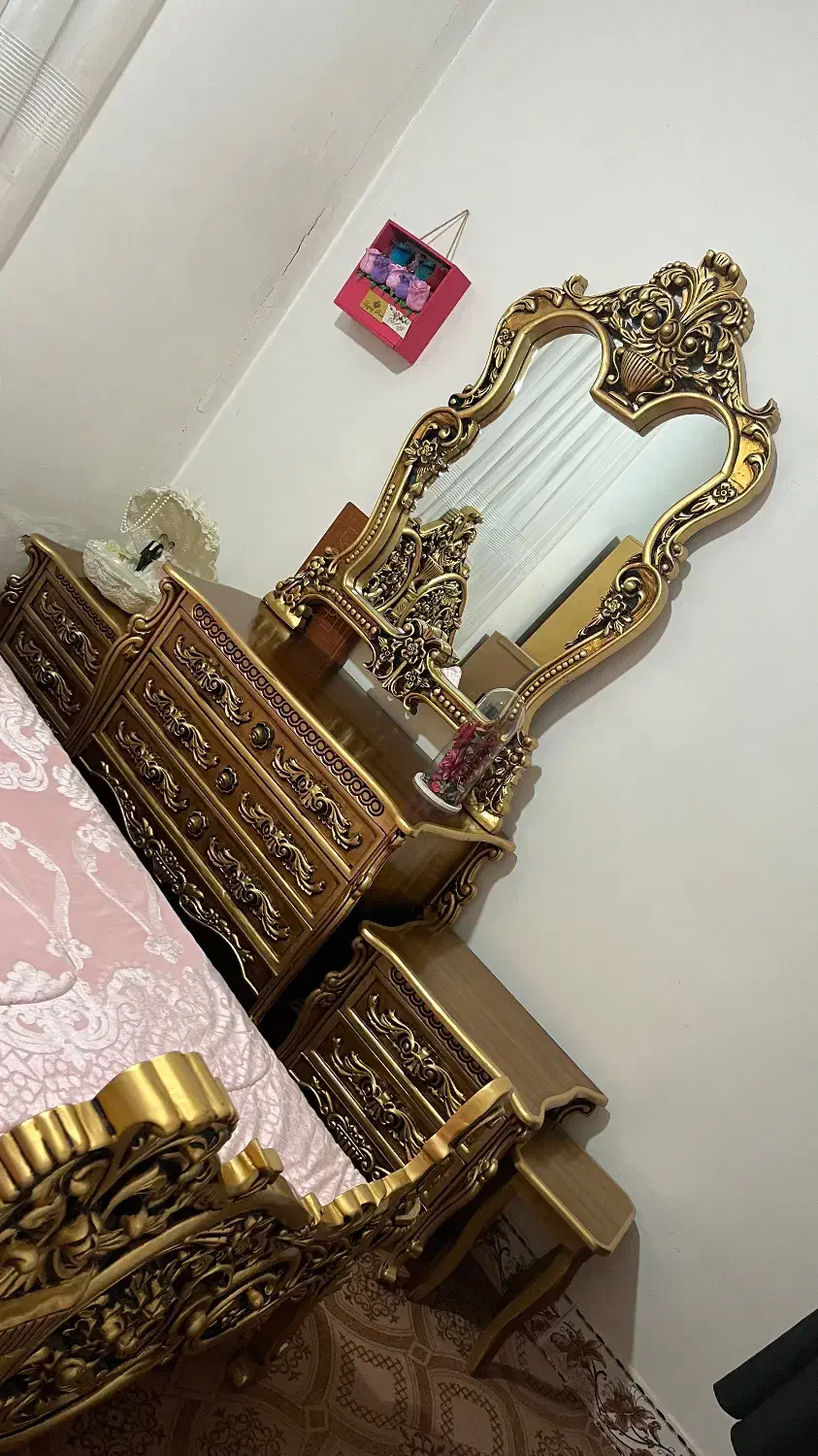 سرویس خواب سلطنتی|تخت و سرویس خواب|پاکدشت, حصار امیر|دیوار