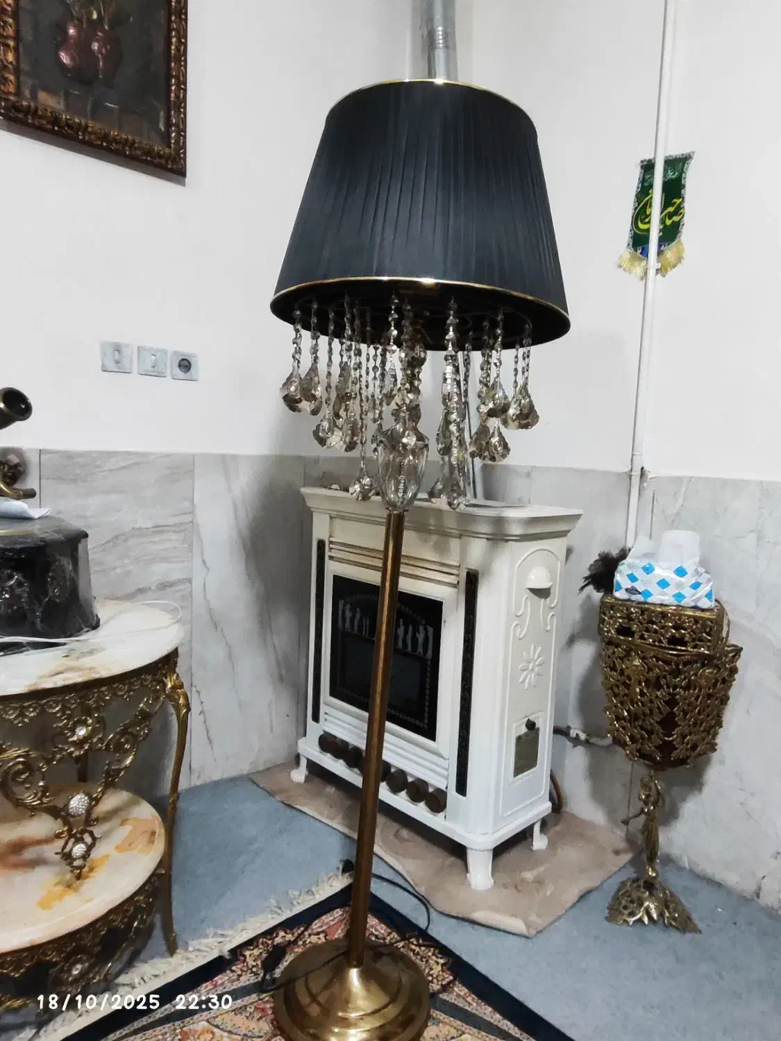 آباژور ایستاده|چراغ خواب و آباژور|خمین, |دیوار