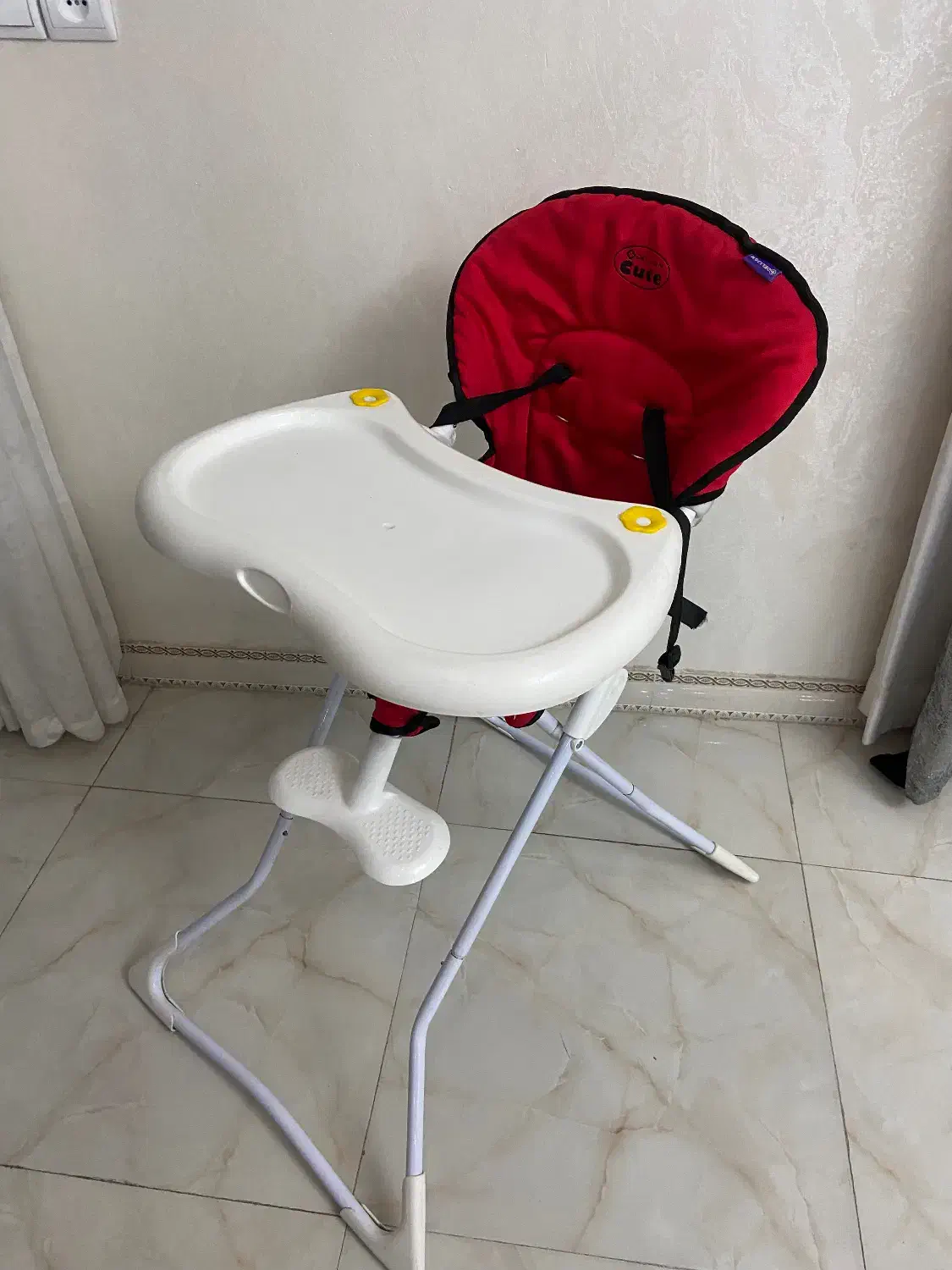 صندلی غذا کودک دلیجان|تخت و صندلی بچه|پاکدشت, پاکدشت (مامازند)|دیوار