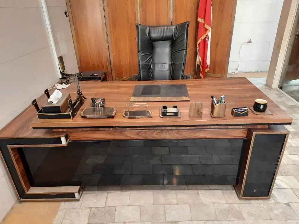 میز صندلی اداری|مبلمان اداری|بومهن, |دیوار