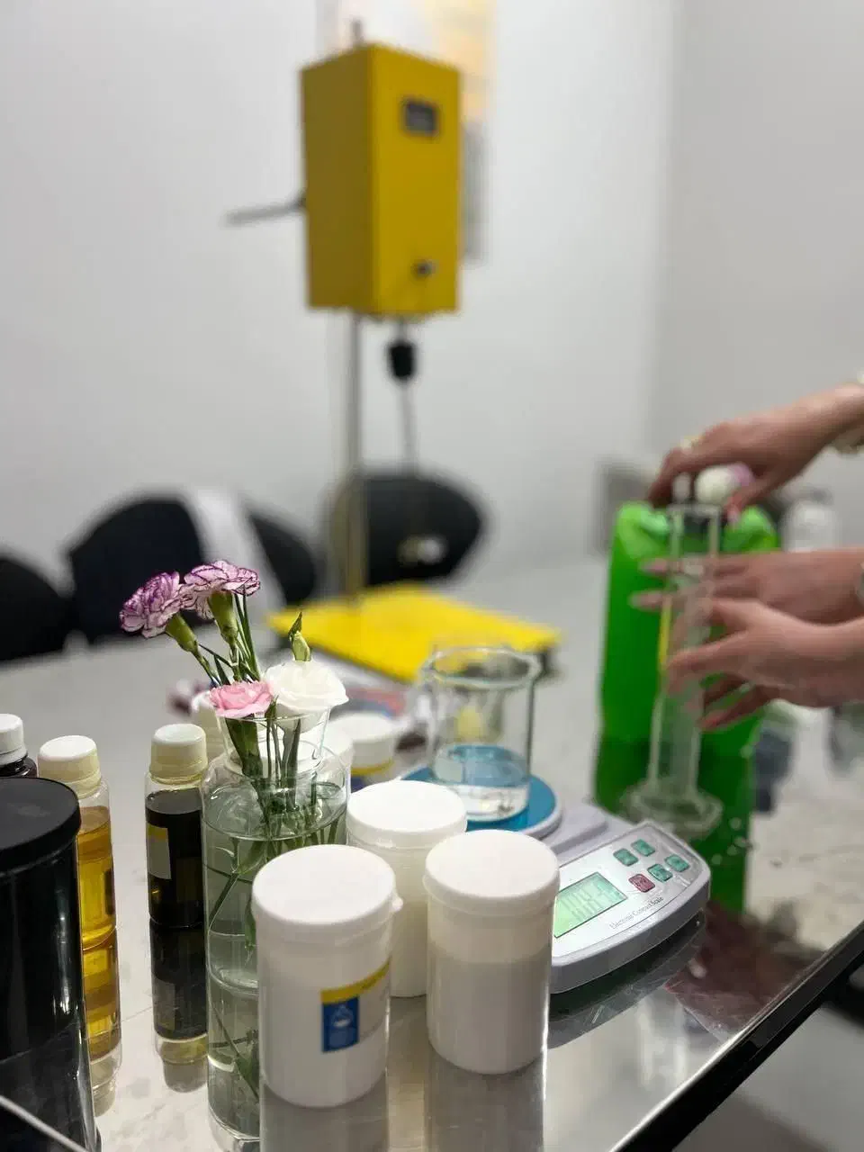 دوره آموزشی کرم سازی و مشاوره آرایشی بهداشتی|خدمات آموزشی|تبریز, |دیوار