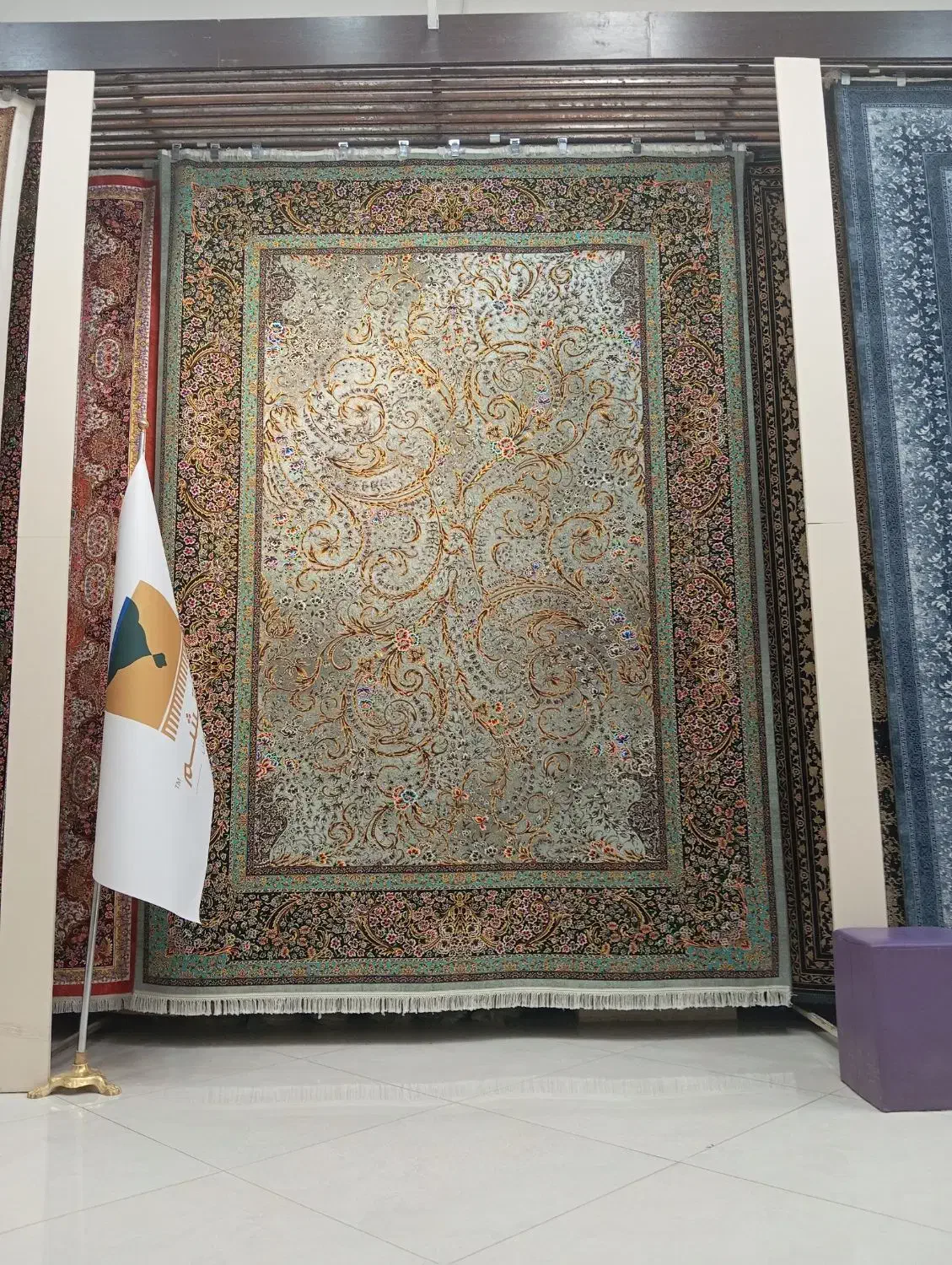 فرش تارخ نگین تابان مشهد۱۲متری۹متری۷۰۰شانه۱۲۰۰شانه|فرش|شیراز, فرگاز|دیوار