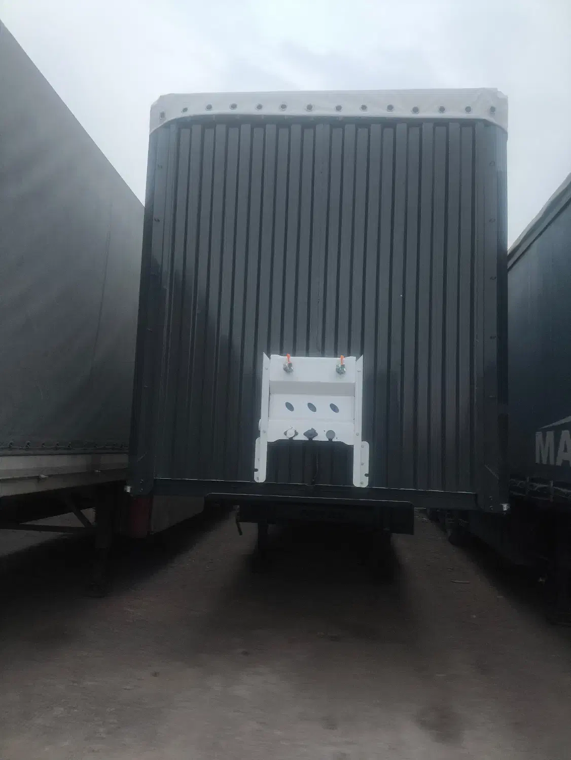 فروش کانتیر دست ساز|خودرو سنگین|مرند, |دیوار