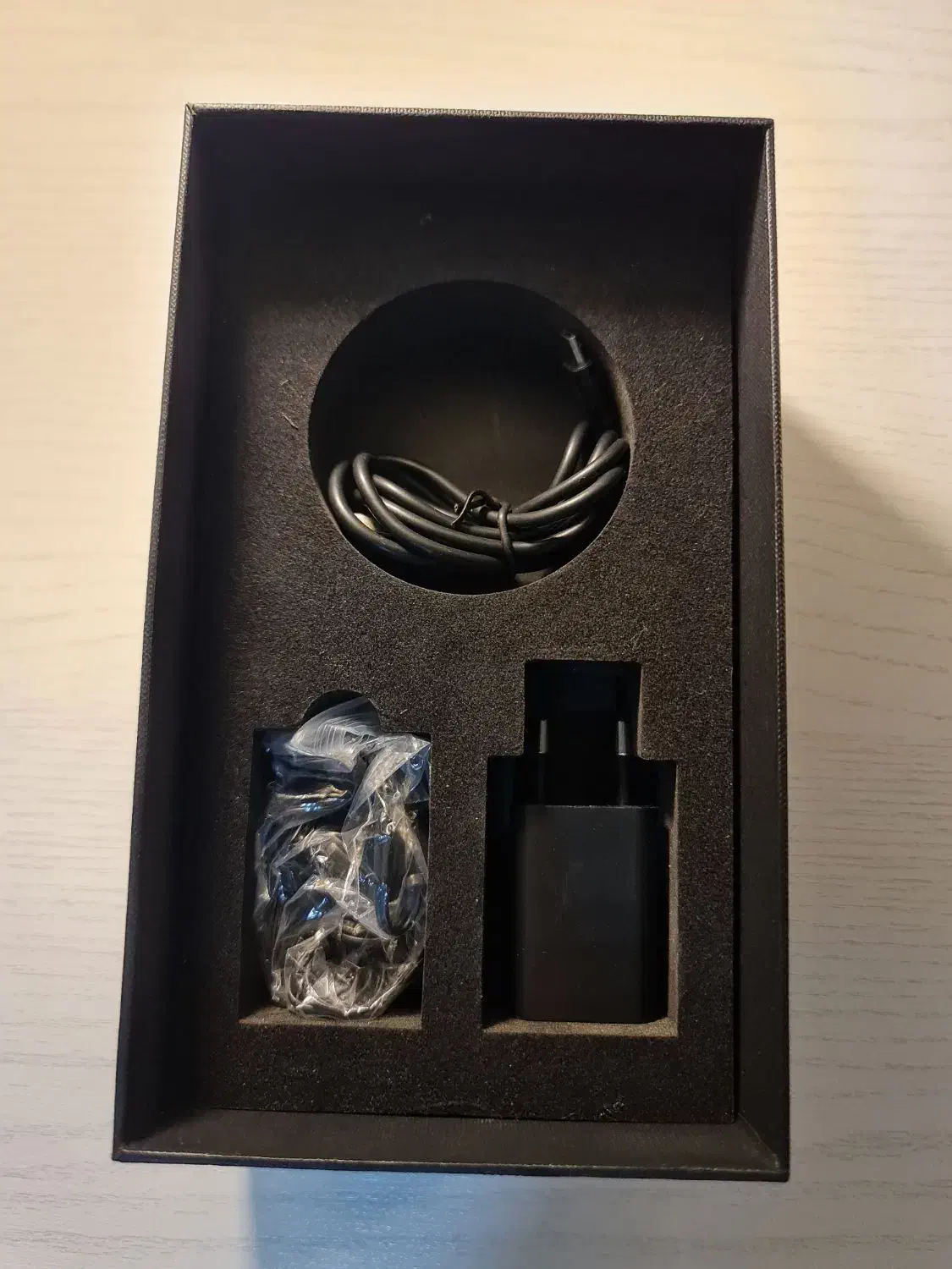 گوشی ورتو سیگنچر کلکسیونی|موبایل|تهران, دزاشیب|دیوار