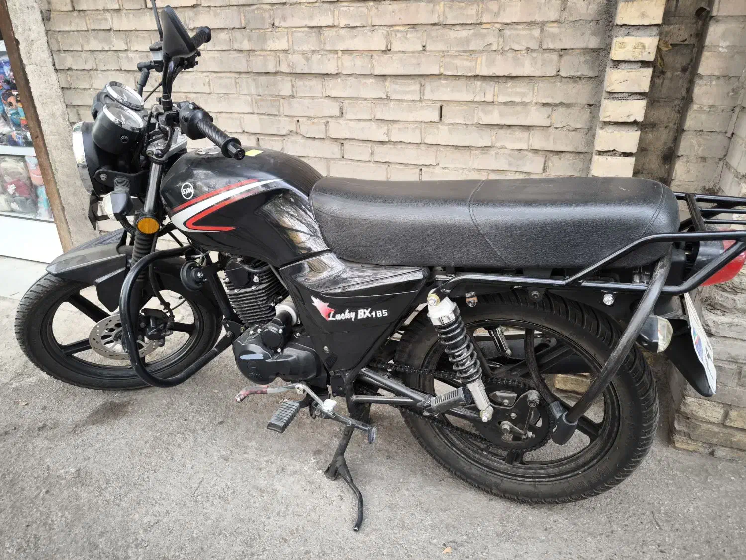 lucky bx185|موتورسیکلت|مشهد, عنصری|دیوار
