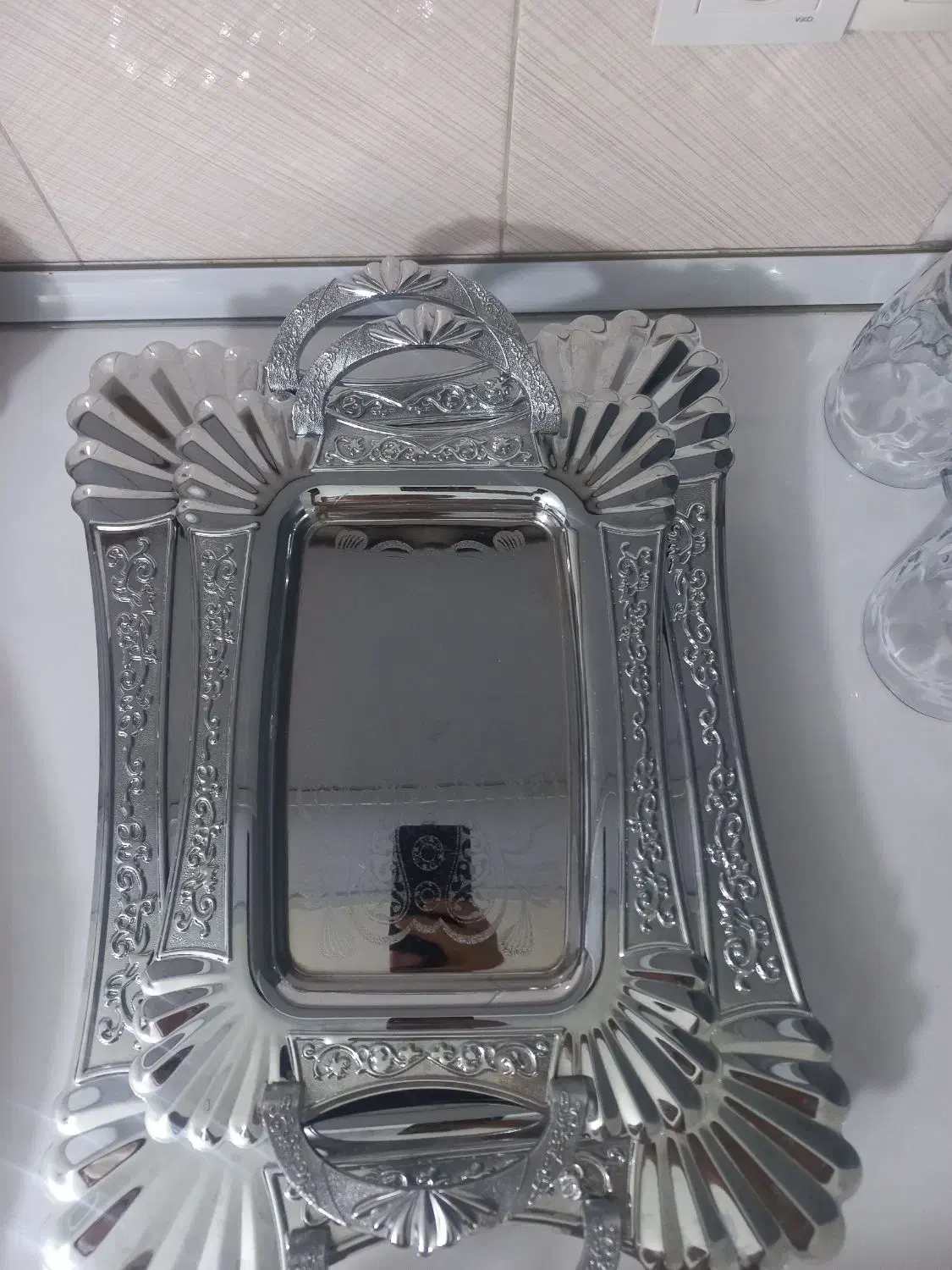 دوعدد سینی مارک درجه یک|ظروف سرو و پذیرایی|دهگلان, |دیوار