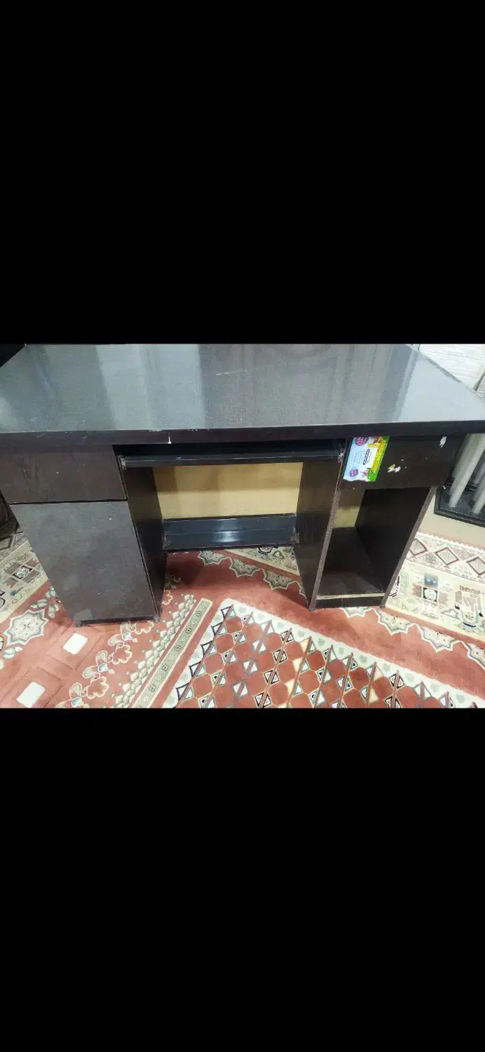 میز کامپیوتر یا میز تحریر|میز تحریر و کامپیوتر|بندر ماهشهر, |دیوار