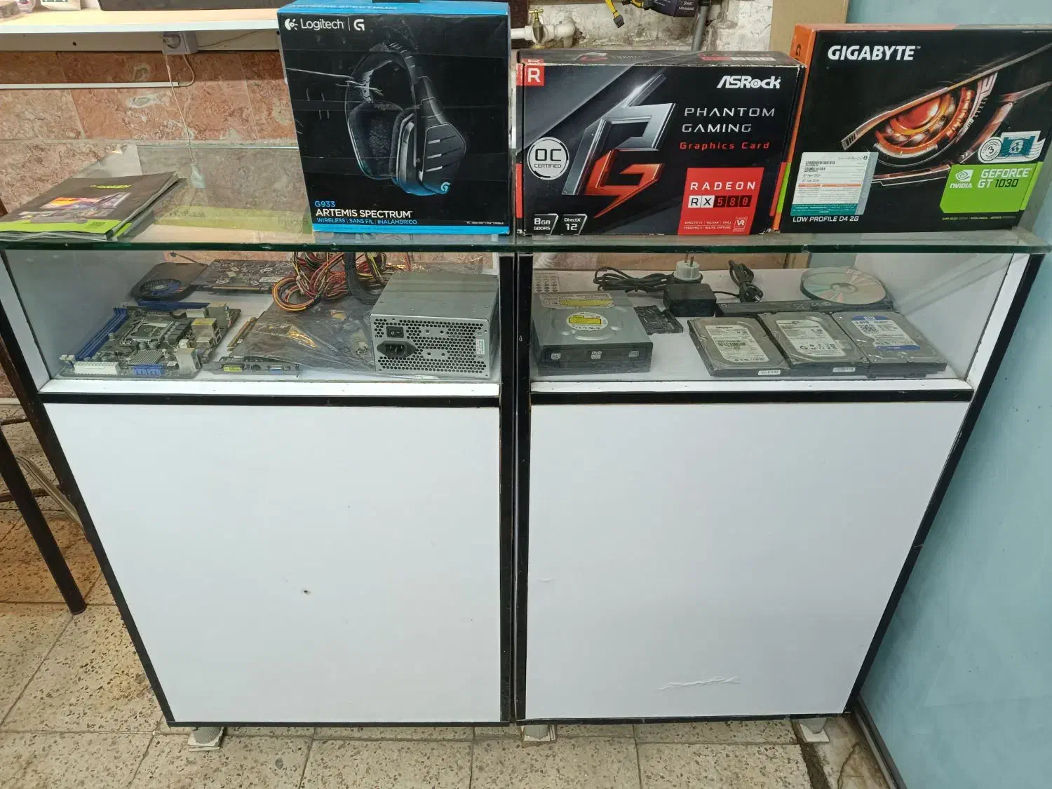 میز و ویترین MDF|بوفه، ویترین، کنسول|مشهد, توس (بلوار توس)|دیوار