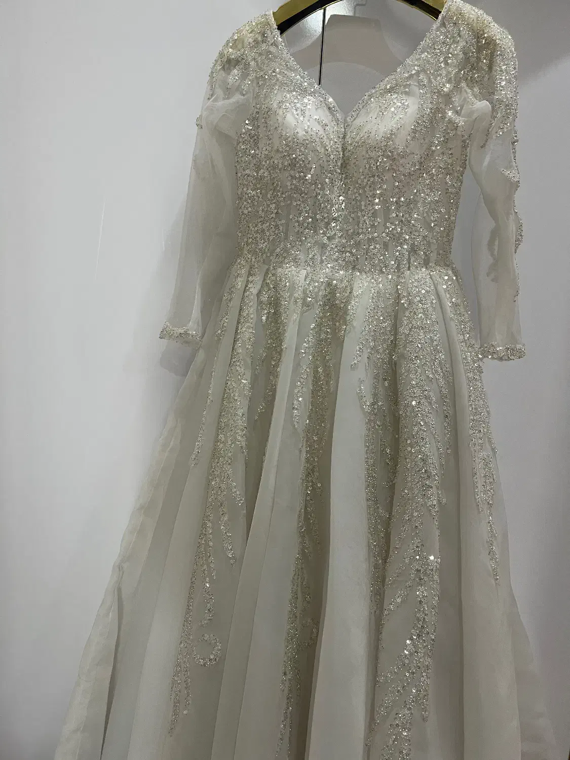 فروش فوری لباس عروس بسیار شیک|لباس|کاشمر, |دیوار