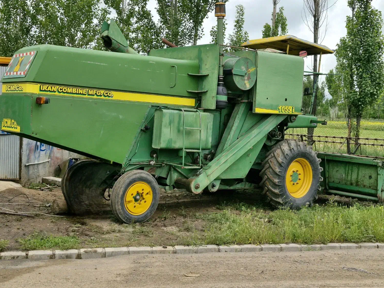 گمباین 1055|خودرو سنگین|کلیبر, |دیوار