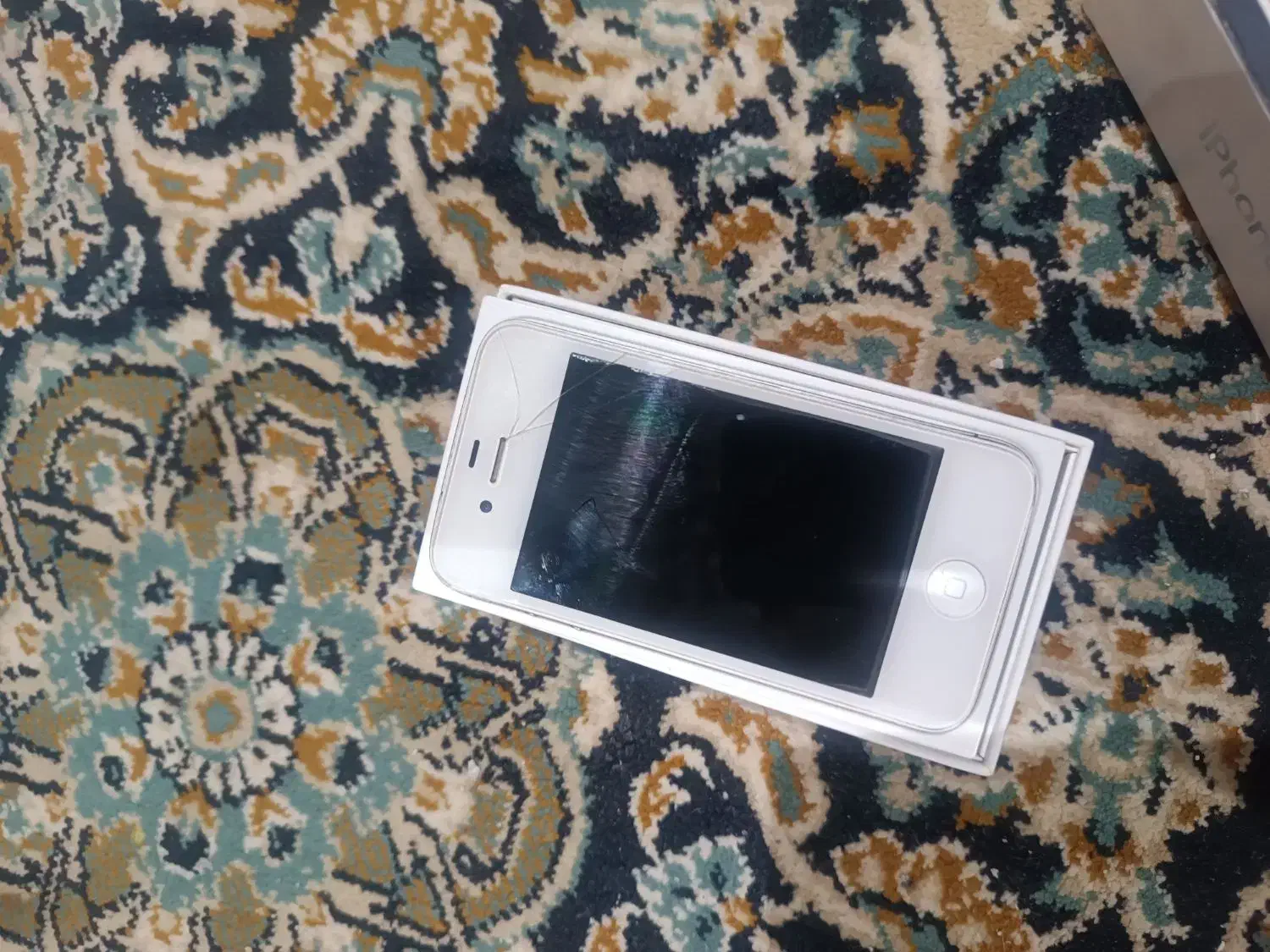 iPhone 4|موبایل|قم, پردیسان|دیوار