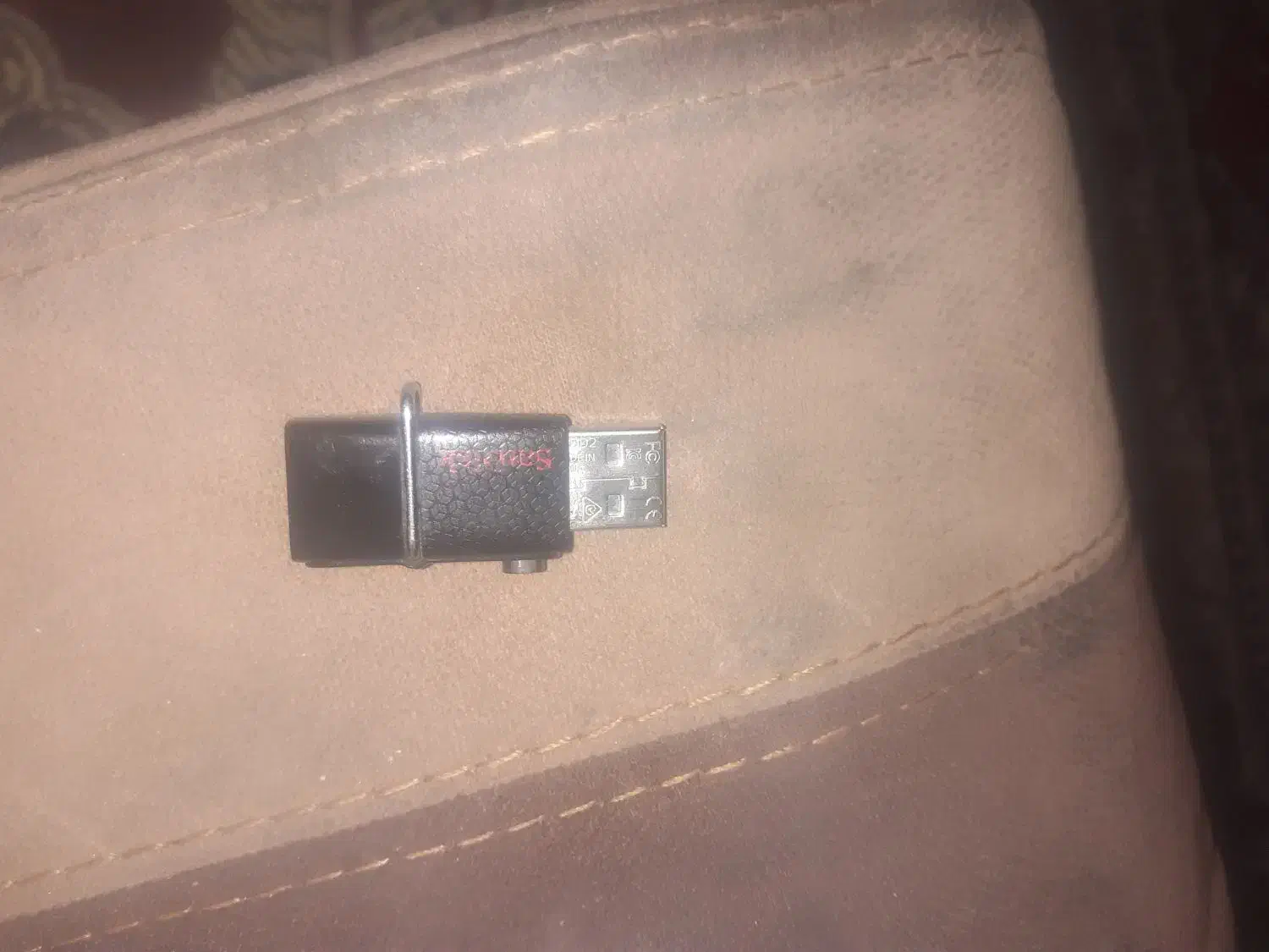 فلش USB سن دیسک ۱۲۸ گیگ|لوازم جانبی موبایل و تبلت|ساوه, |دیوار